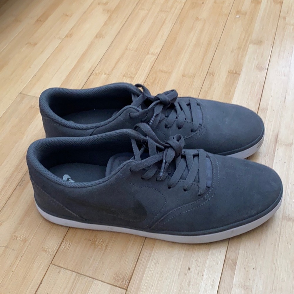 Nike SB size 10.5 men’s